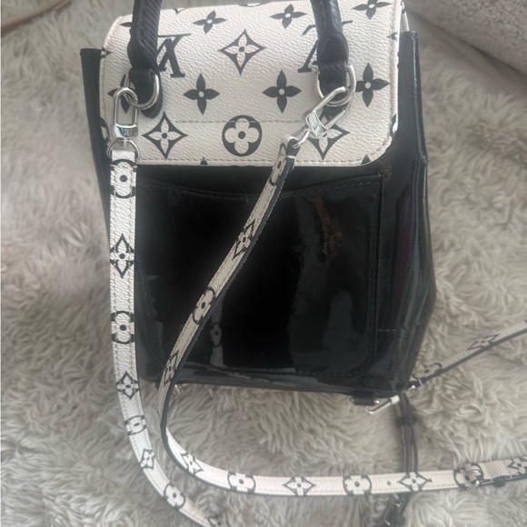 Louis Vuitton Black Patent & White Monogram Mini Backpack main image 4